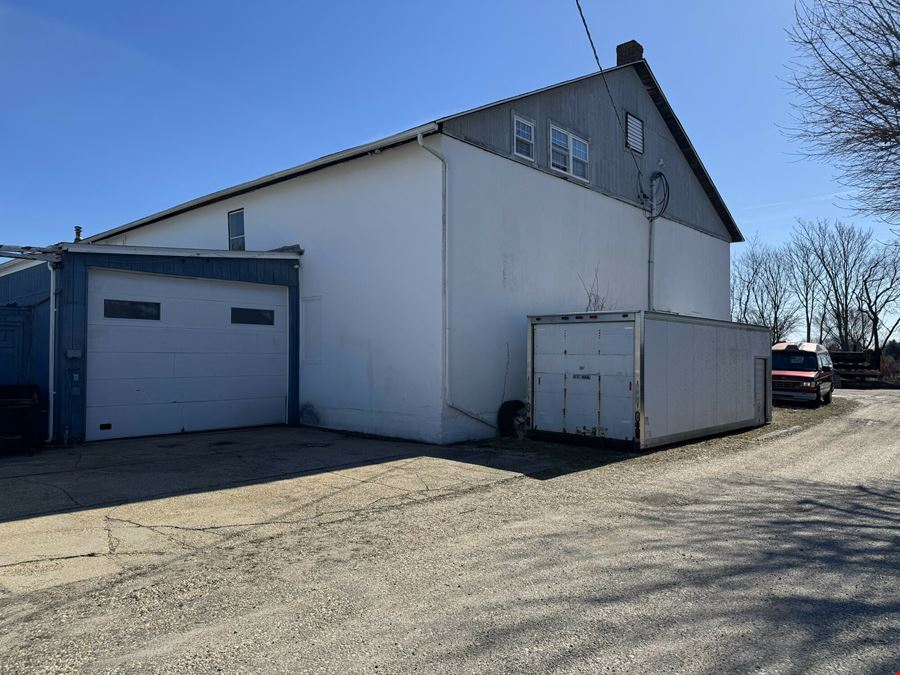 6,122 SF Freestanding Building | 0.77 Acres | Zoned Light Industrial