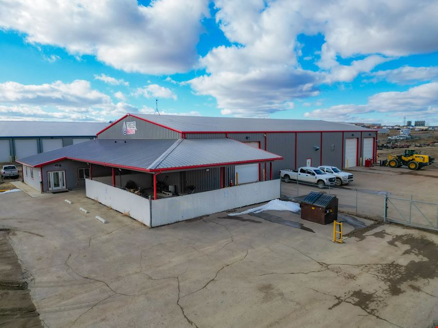 ±11,652 SF Shop, Office & ±3.35 Acre Yard