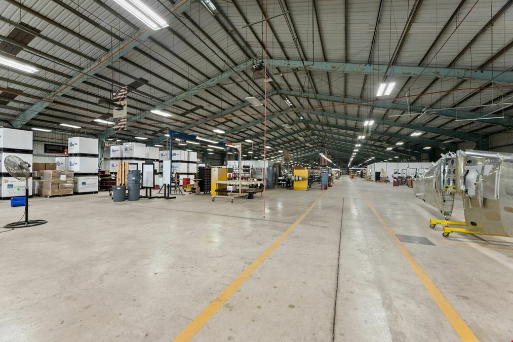 Kerrville Hangars