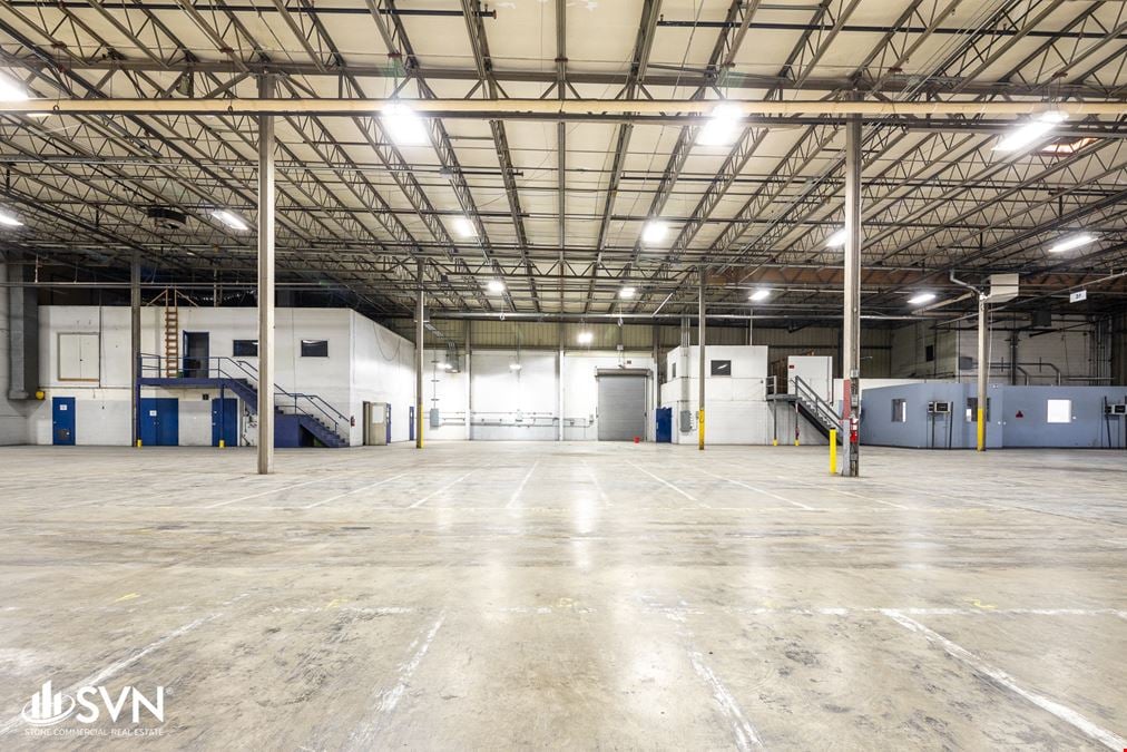 32,000- 108,320 SF Industrial Warehouse For Lease