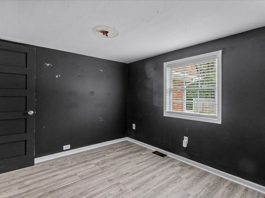 2505 Lincoln Drive