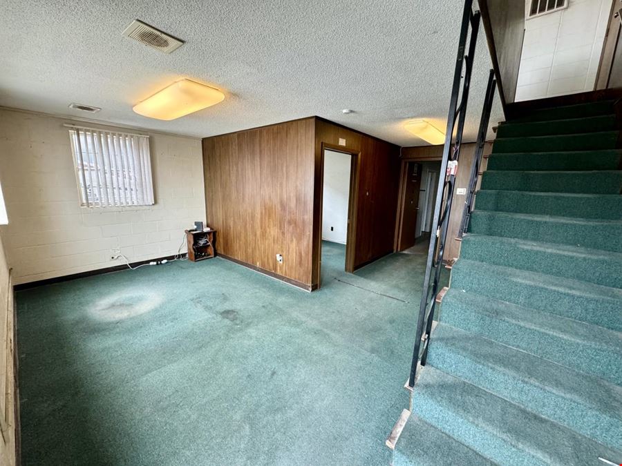 3621 Marine Road
