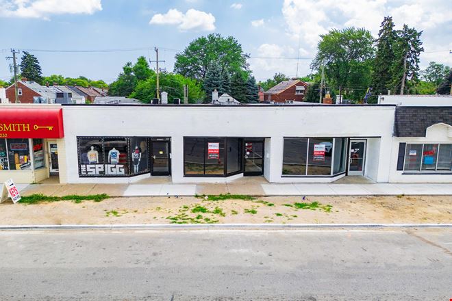 Preview of Retail space for Rent at 22220–22228 Gratiot Avenue