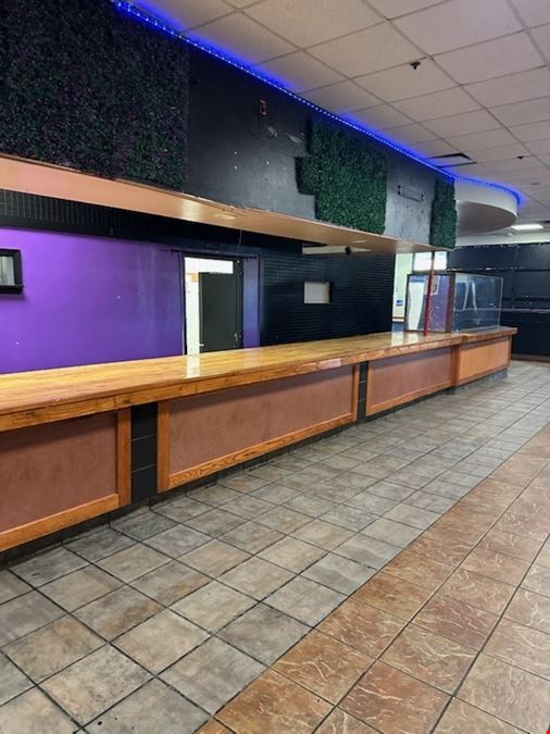 Laburnum Park Shopping Center