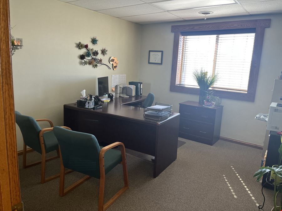477 Shoup Ave., Ste. 205