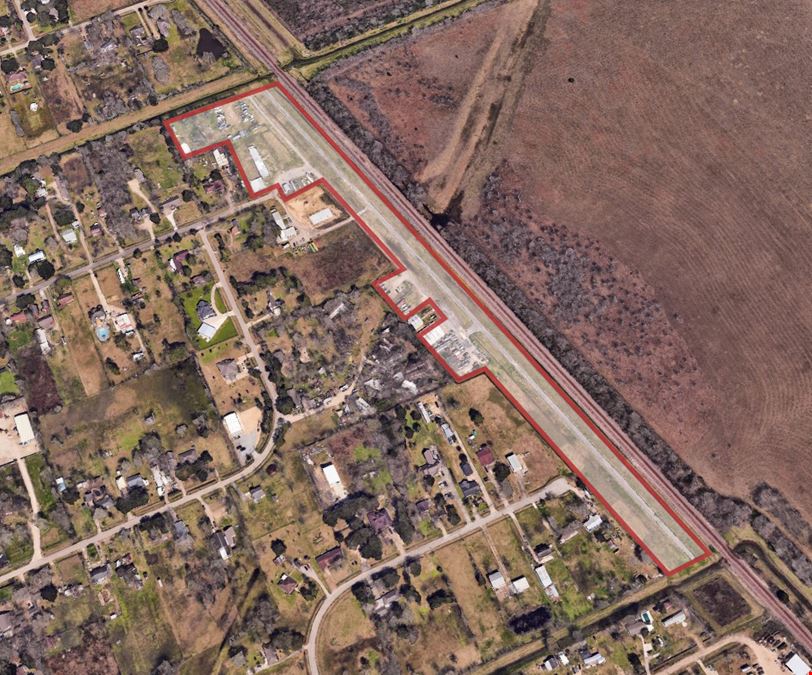 7911 James St. - Pearland Air Park
