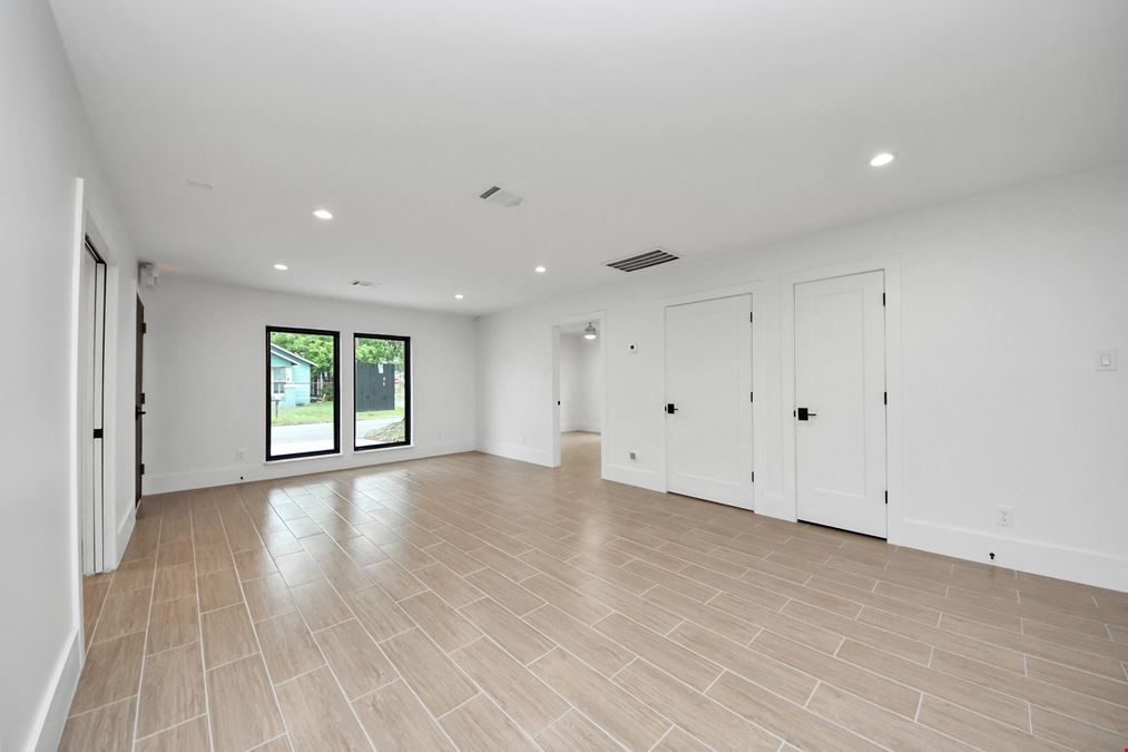 Sunset Heights Office Space
