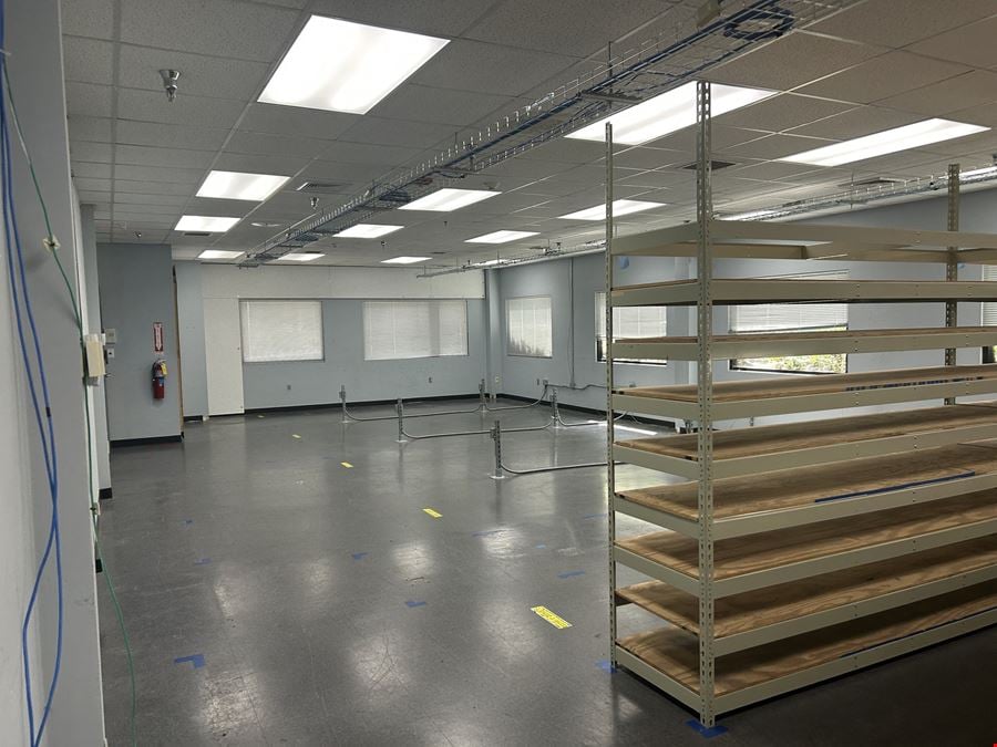 Bldg. 4 - 9,300 SF of Office/Lab Space on 4 Bldg. Industrial Campus