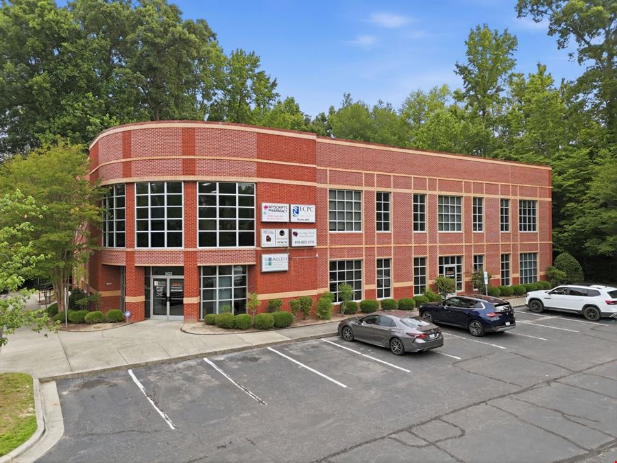 3 Suites at 502 McKnight Drive