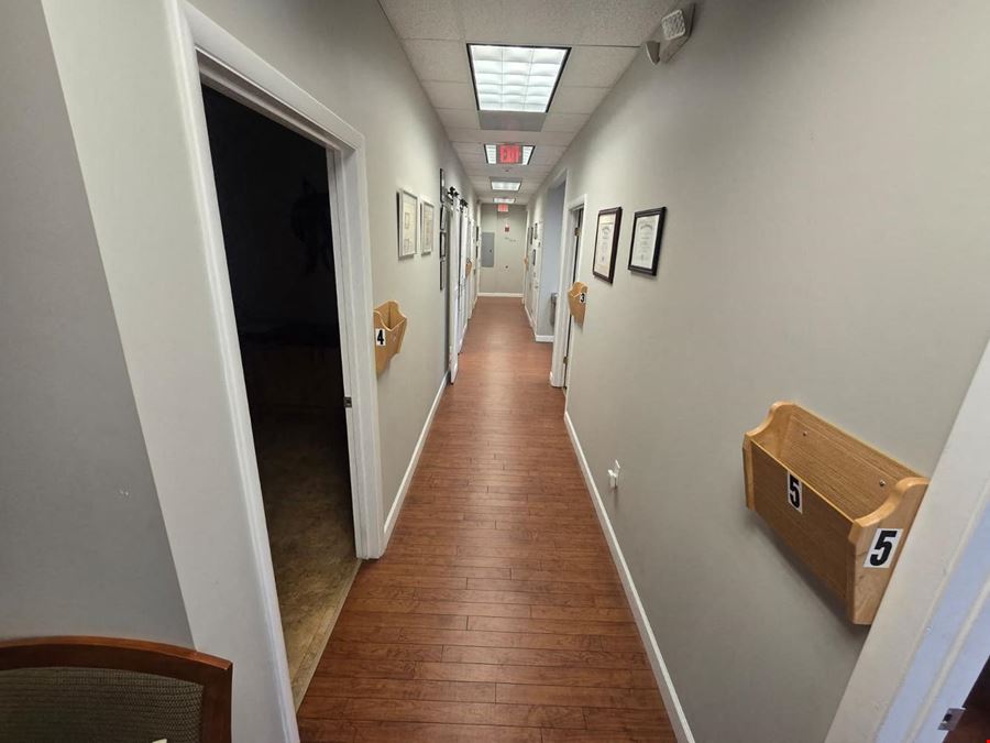 Traditional & Spacious Medical Office