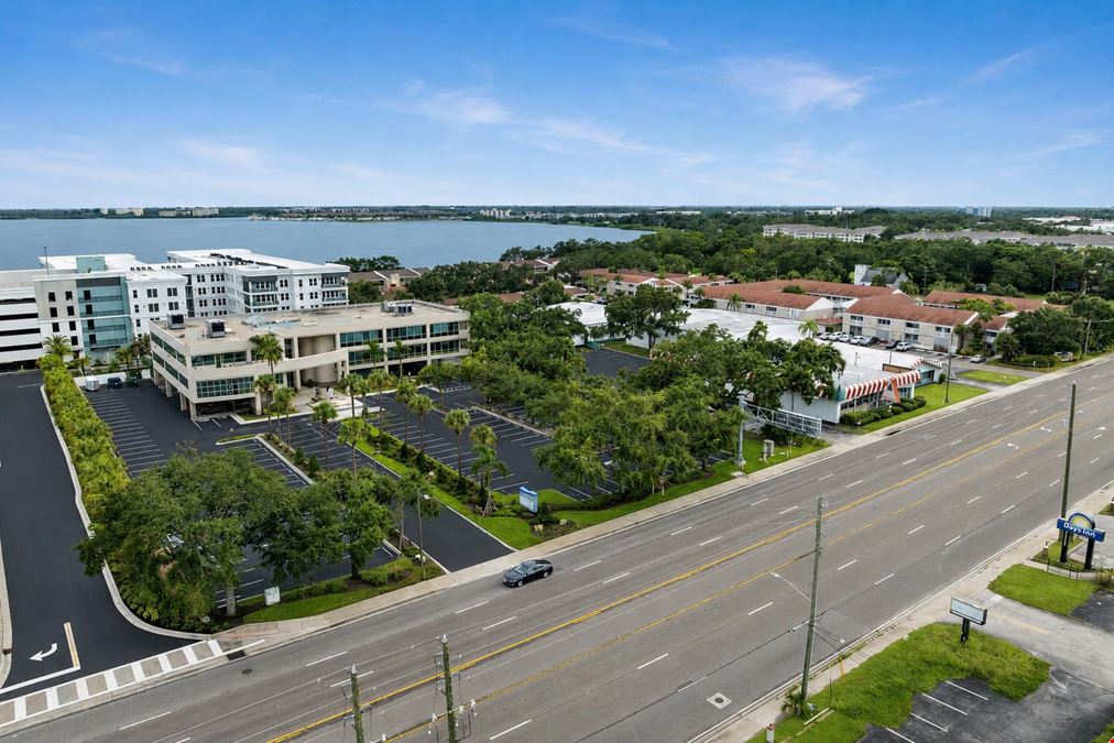 Water's Edge Office Center