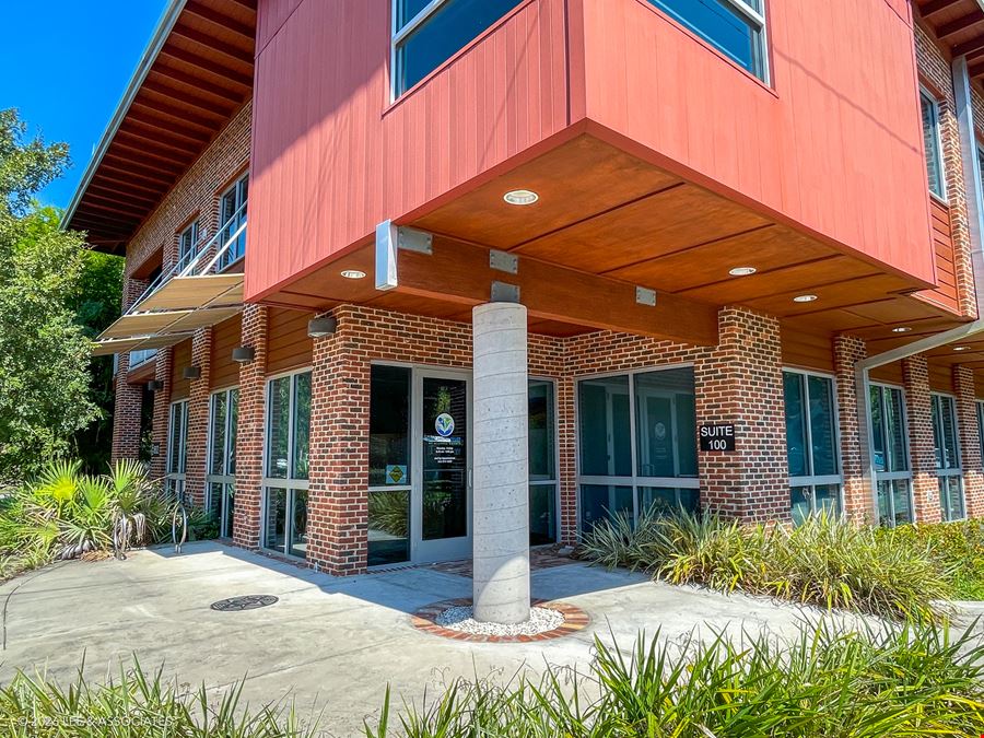 802 NW 5th Avenue, Suite 100