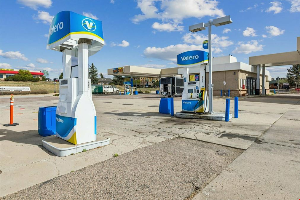 Valero Gas Station and Convenience Store