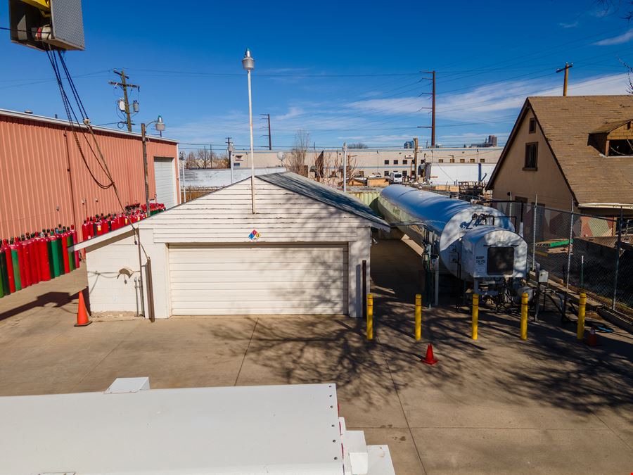 1397 W Cedar Ave