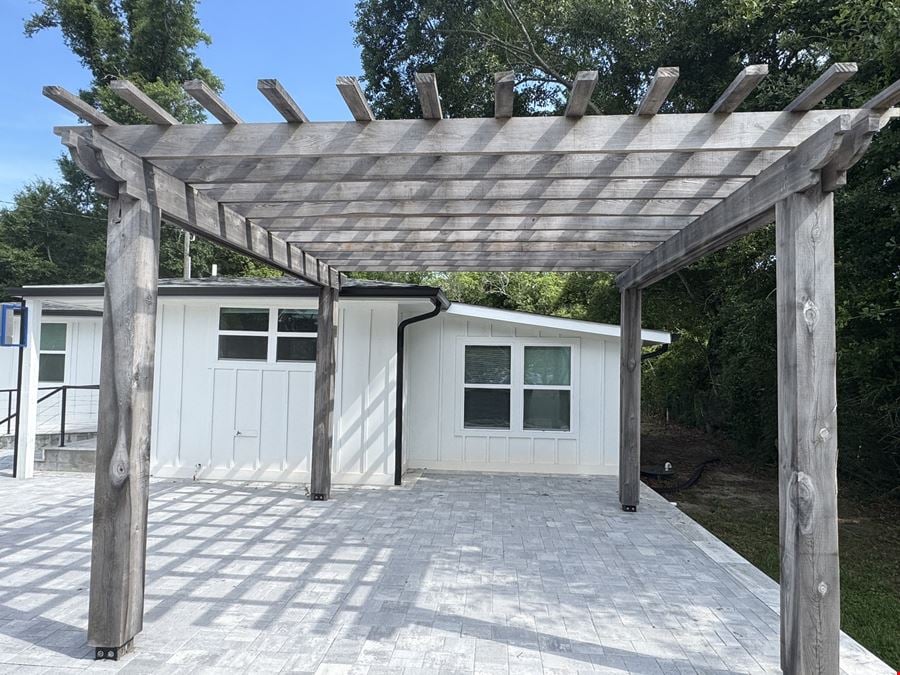 Great Opportunity on Pass Road