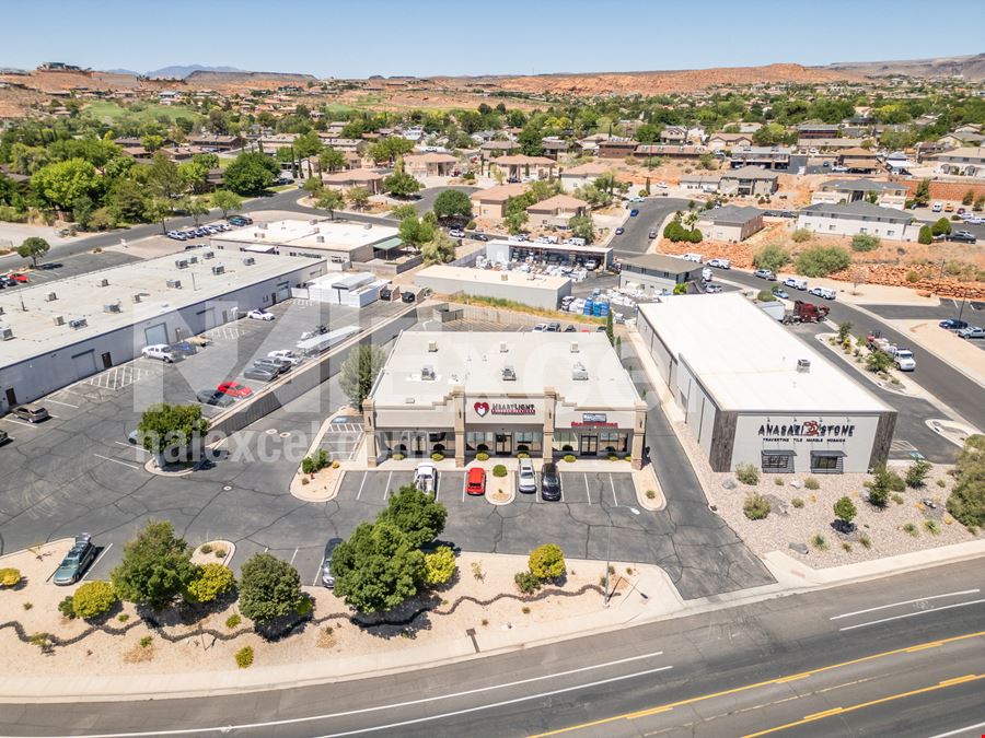 Retail- Warehouse near I-15 Available for Lease