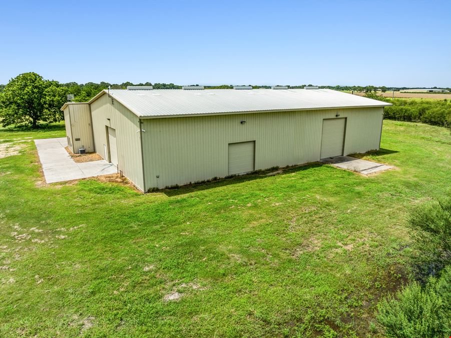 Crane-Ready Warehouse & Office Space on 19.25 Acres
