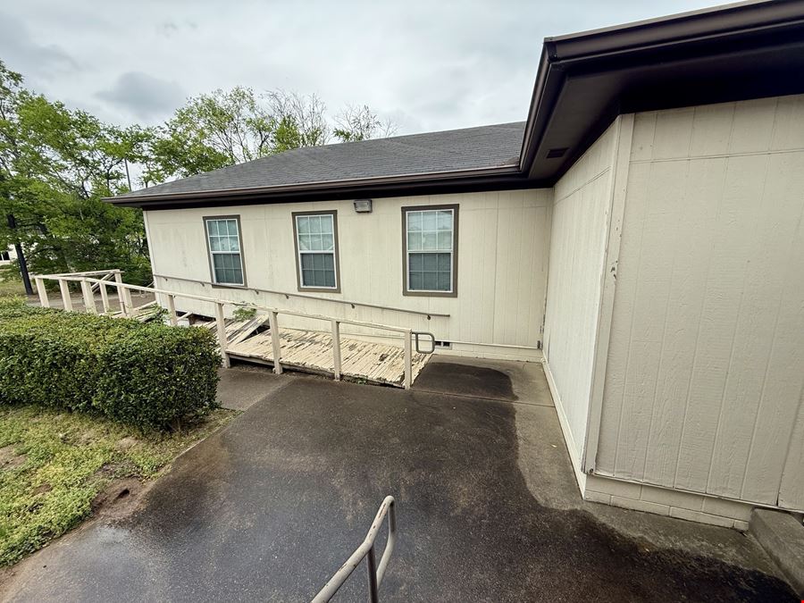 2410 & 2416 S Main St_Ardent Health
