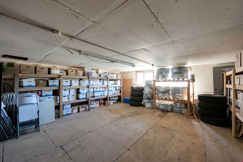 520 Ardersier Road For Lease