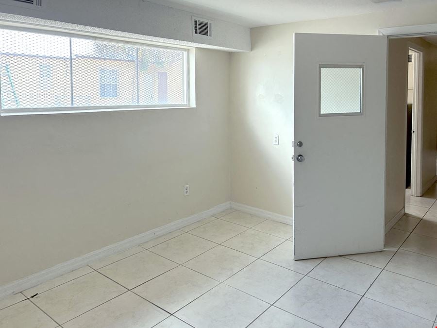 4,691 +/- SQFT FREESTANDING office space
