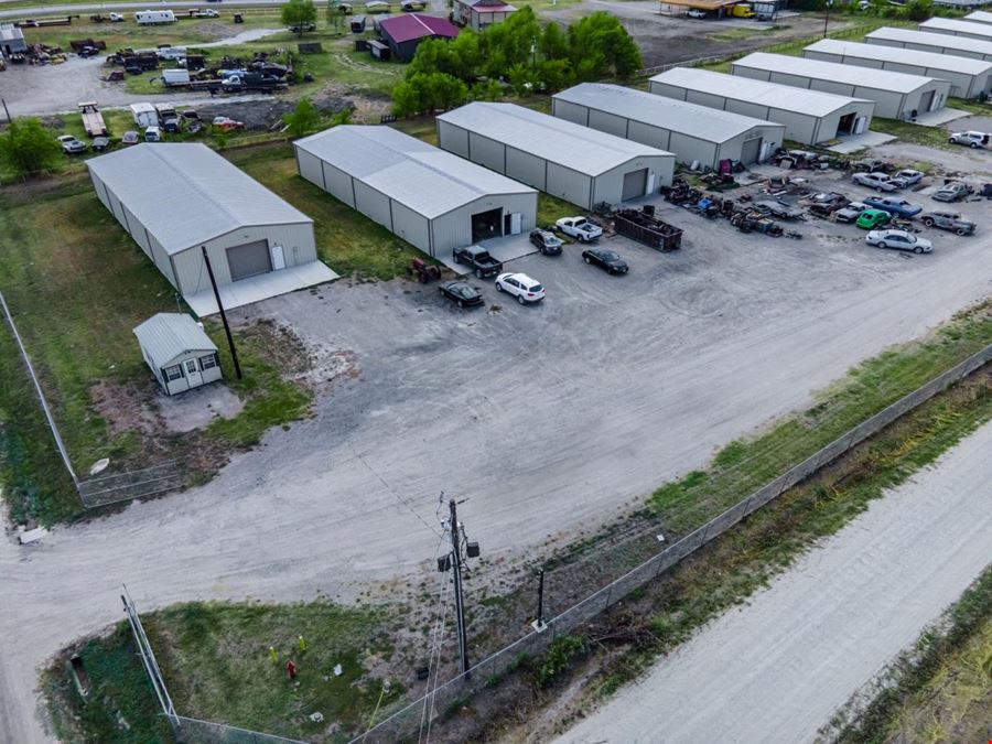 4,000 SF Light Industrial Suites For Lease