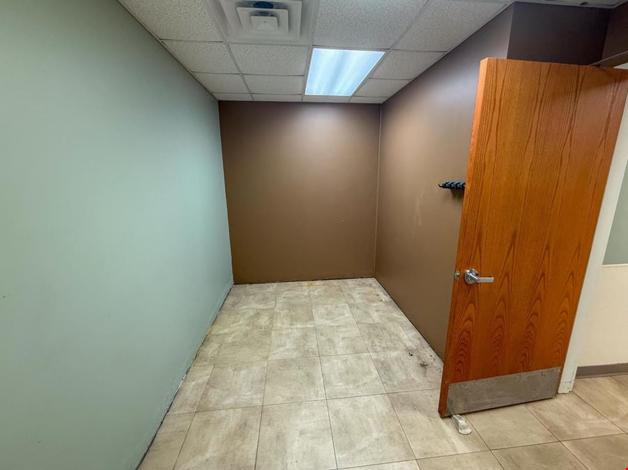 3139 41st St NW - Free Standing Professional Building