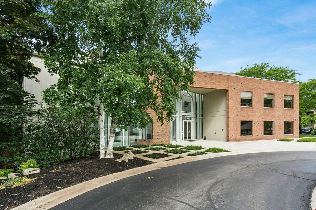 8000 Ravines Edge, Columbus