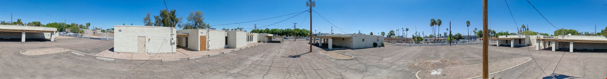 445 W 5th Pl