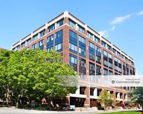 Kendall Center - 105 Broadway