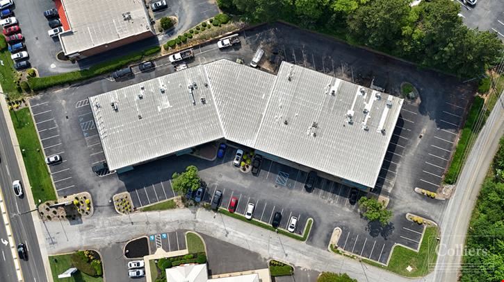 Prime Corner Retail Suites on Woodruff Rd