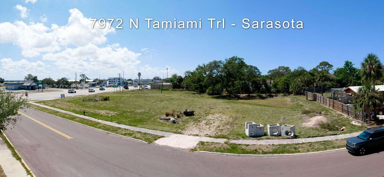 7972 N Tamiami Trl