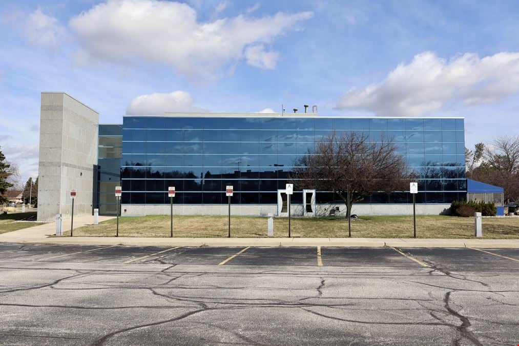 Large Open Concept Office Space
