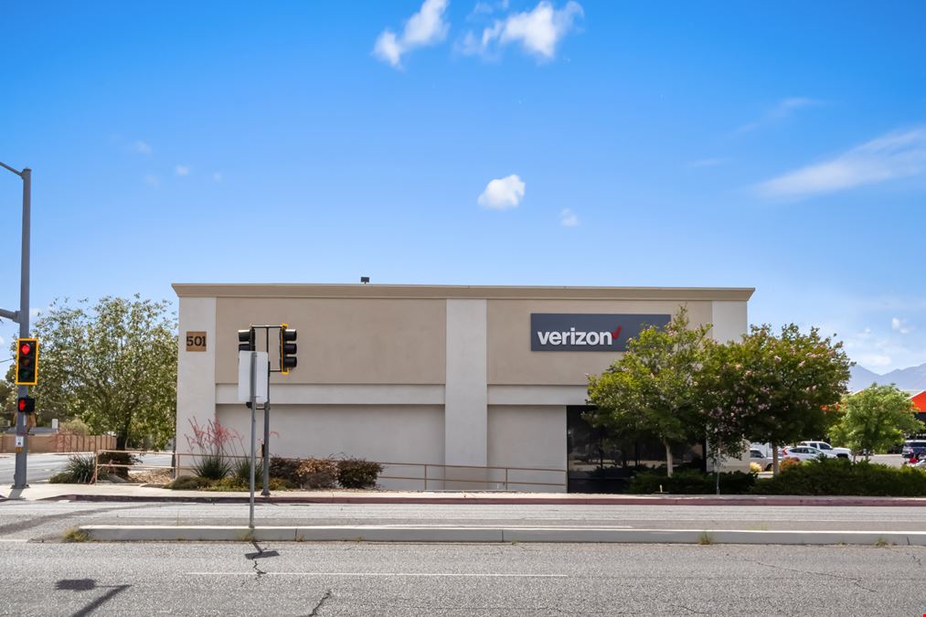 100% Leased, 4-Tenant NNN Retail - Outparcel to Home Depot