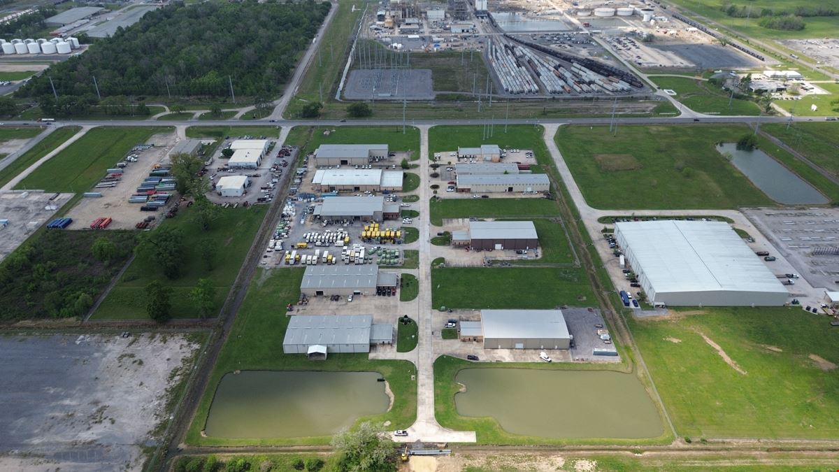 Office/Warehouse For Lease