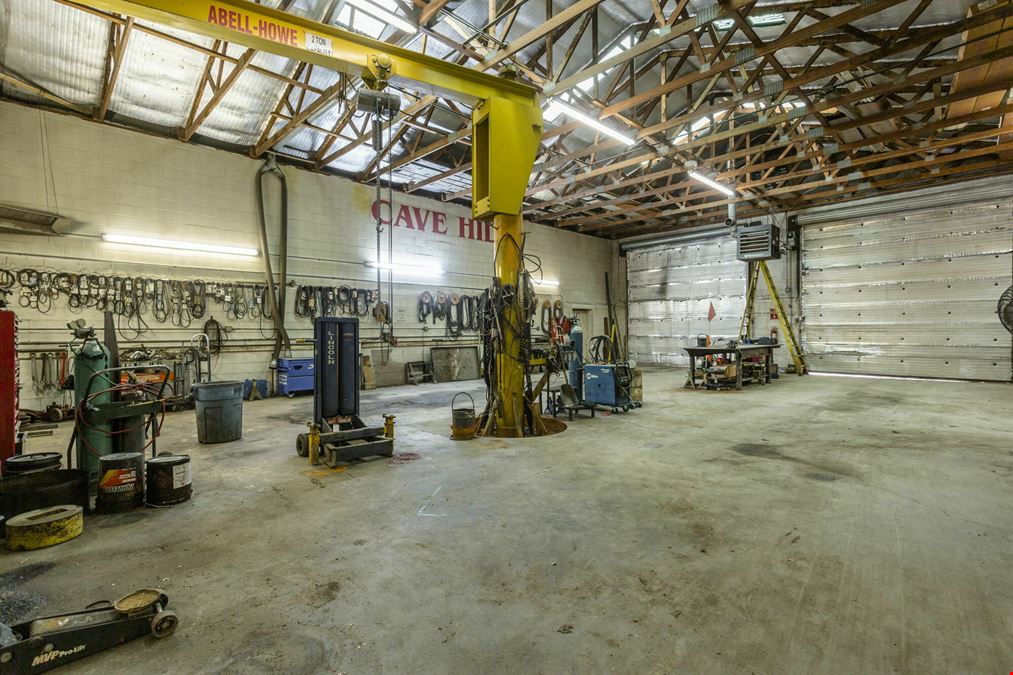 LARGE INDUSTRIAL MAINTENANCE & REPAIR SHOP NEAR MERCK & MILLERCOORS