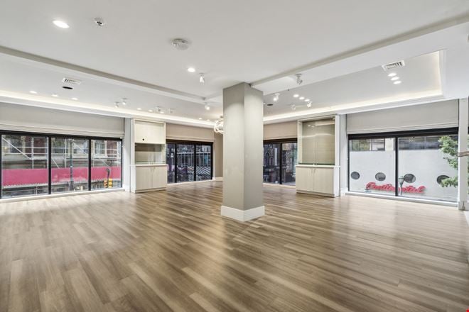 Preview of Office space for Rent at 1737 Chestnut St Ste 200