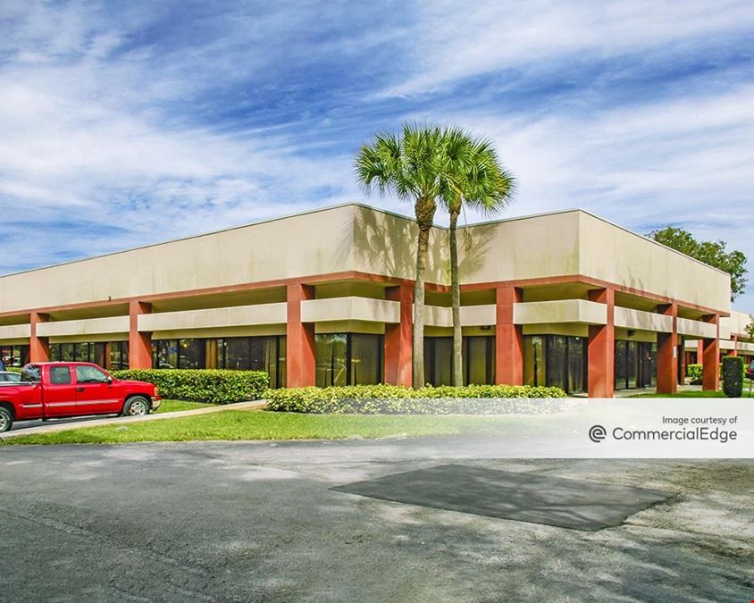 FXE Business Center- 5101 NW 21st Avenue