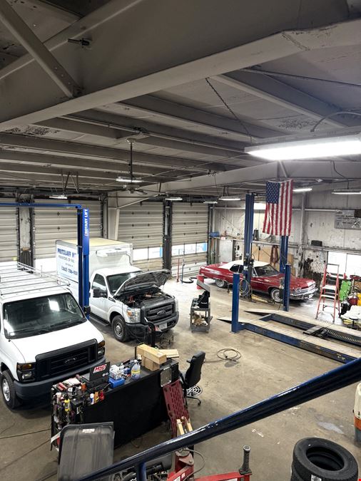 16715 W Dakota St