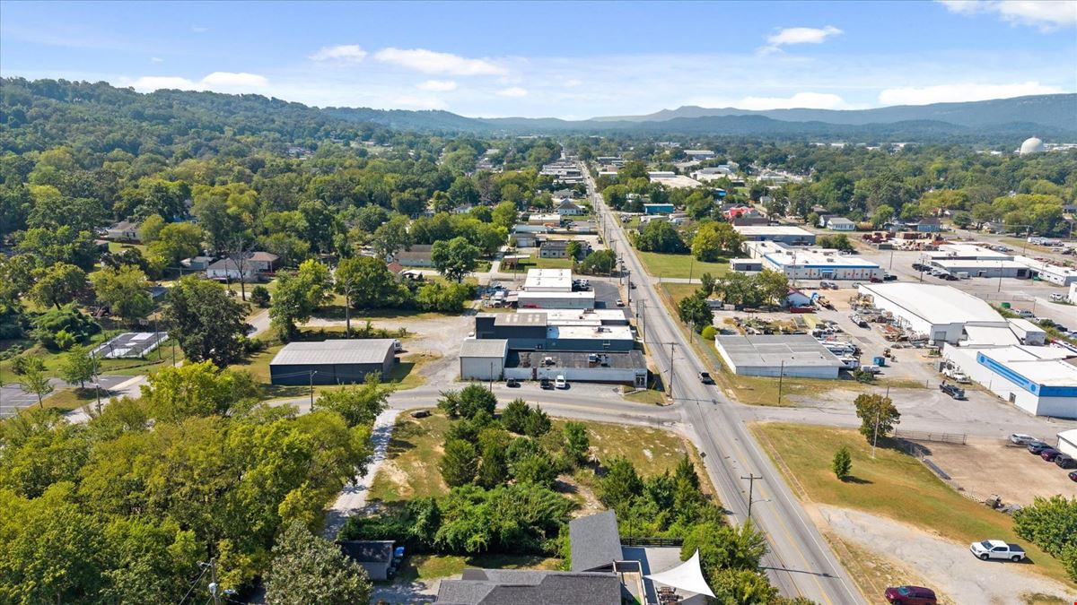 ±0.5 ACRE | 4-PARCEL DEVELOPMENT OPPORTUNITY | TRN-3 ZONING