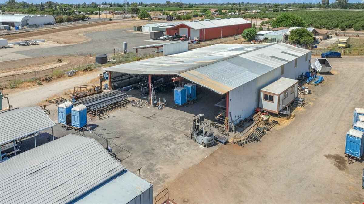 ±11,078 SF Industrial Property on ±2.43 Acres in Madera, CA
