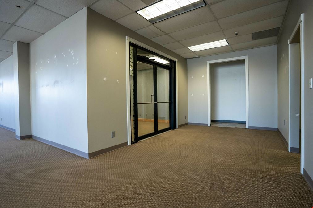 1925 Bedford Avenue - Paseo Industrial