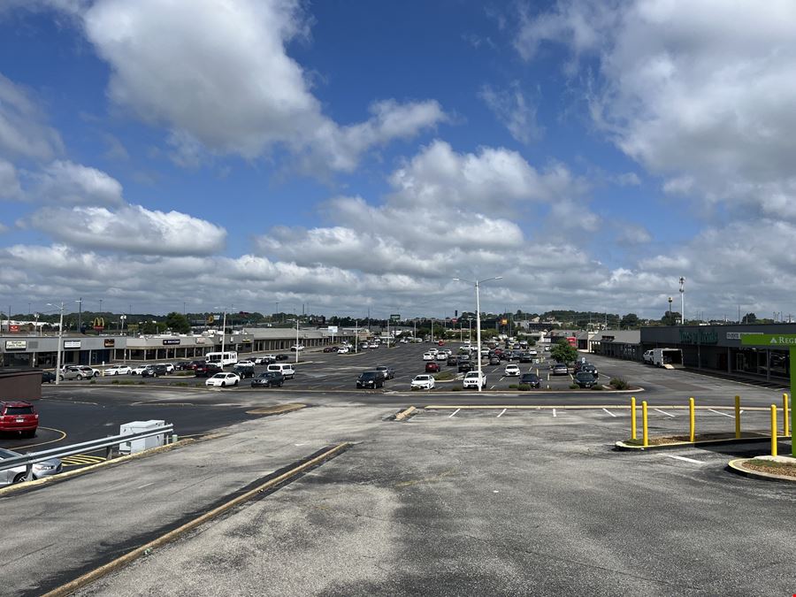 Hamilton Hills Shopping Center
