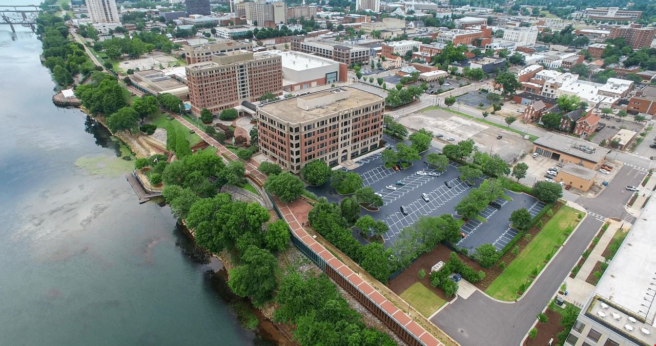 AUGUSTA RIVERFRONT CENTER