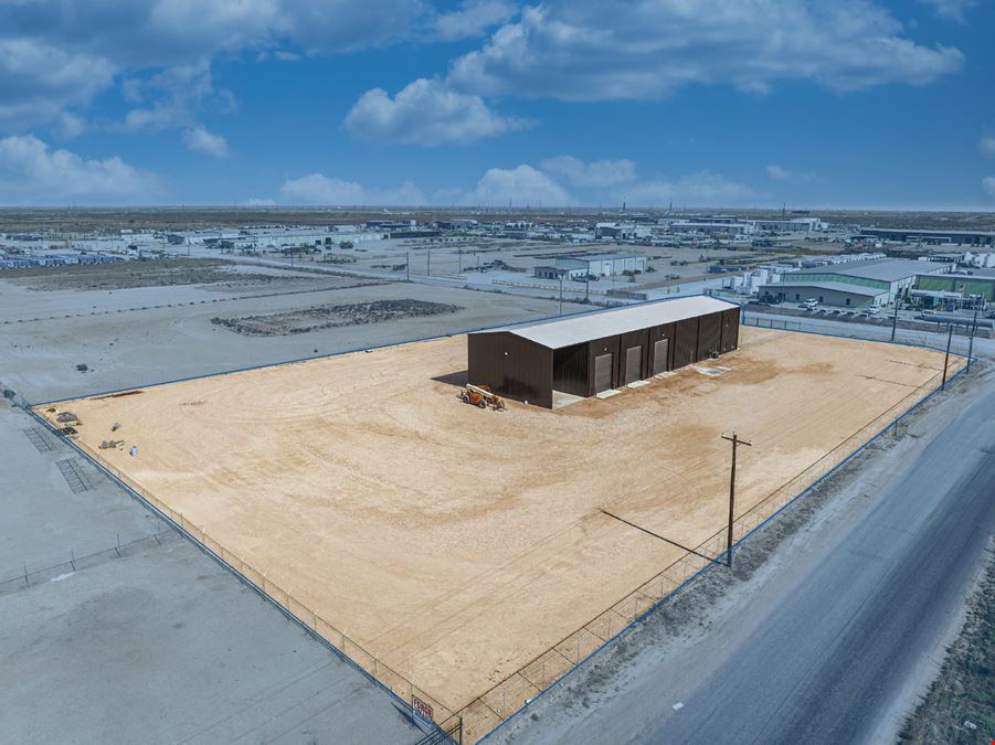 Newly Constructed Industrial Facility w/ Wash-Bay
