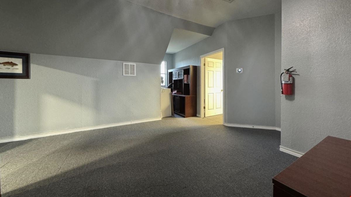 5625 Betty Jean Dr