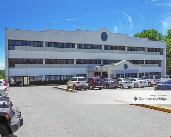 Preview of Office space for Rent at 970 North Broadway