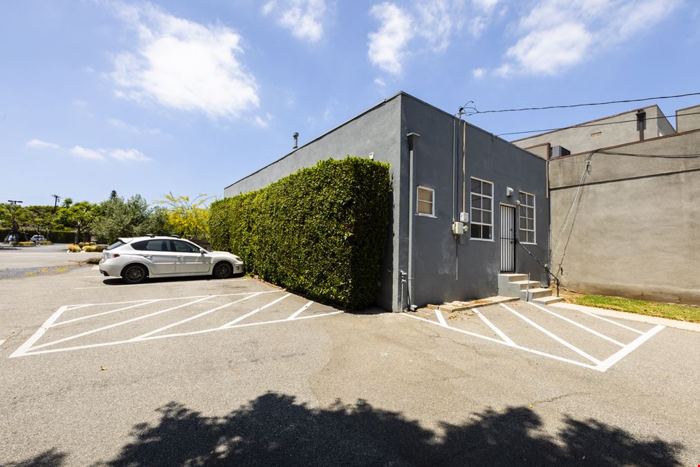3732 Long Beach Blvd