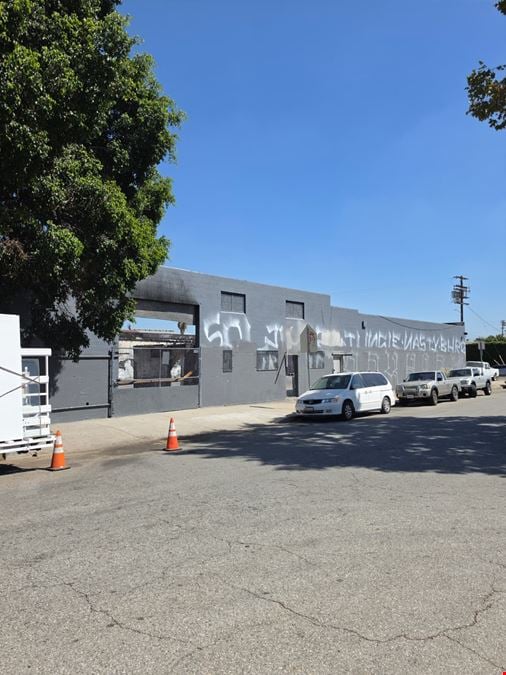 COMMERCIAL YARD / STORAGE SPACE – PERFECT FOR TOWING & PALLET STORAGE