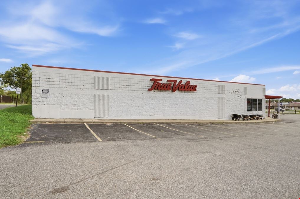 Two-Building Retail / Owner-User Opportunity – Hamilton Ave & W. Kemper Rd