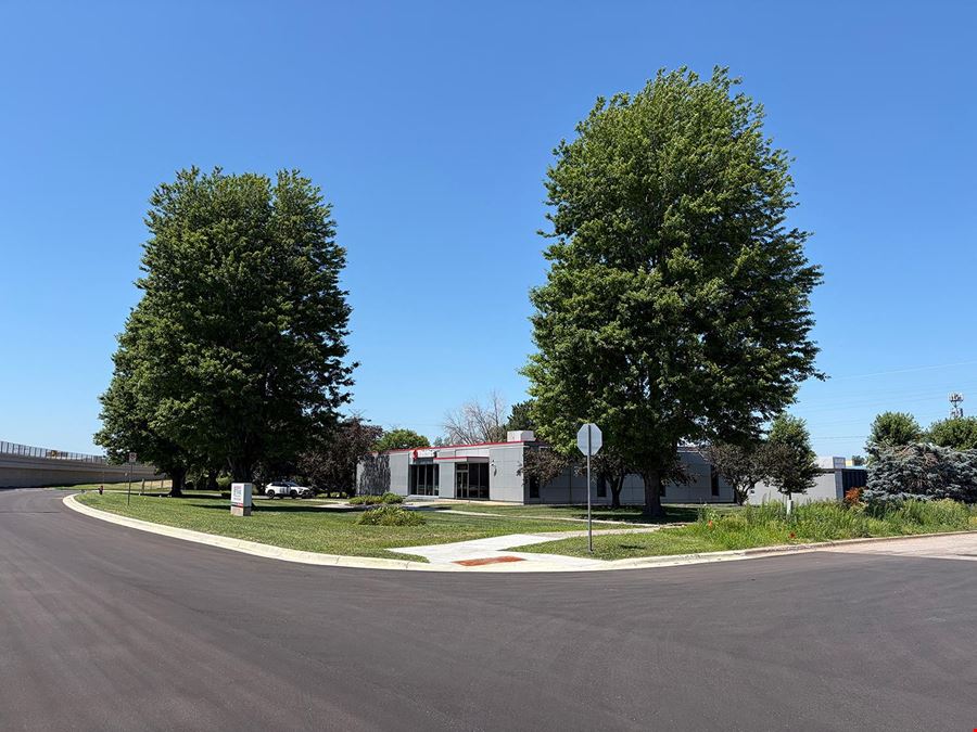 5200 W 78th Street